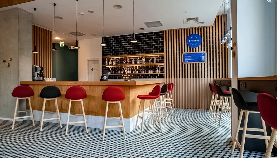 هتل هالیدی این اکسپرس تفلیس